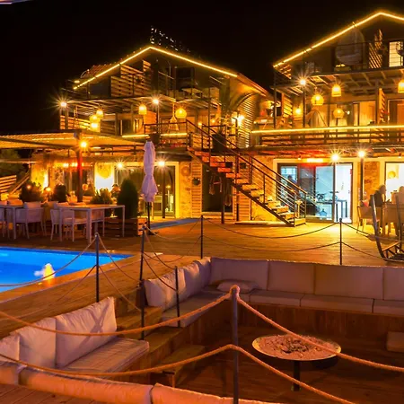 The Luxury Shelters Hotel
